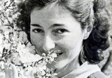 Krystyna Skarbek