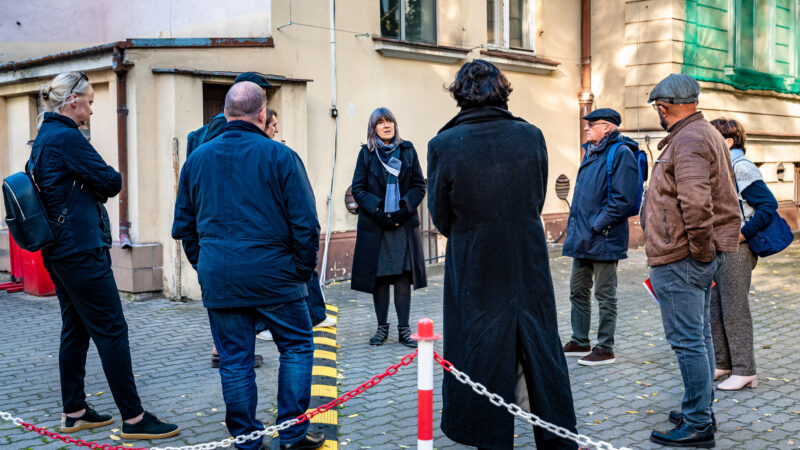pic 4